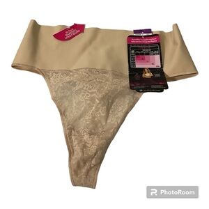 Maidenform thong panties size 2X color is beige